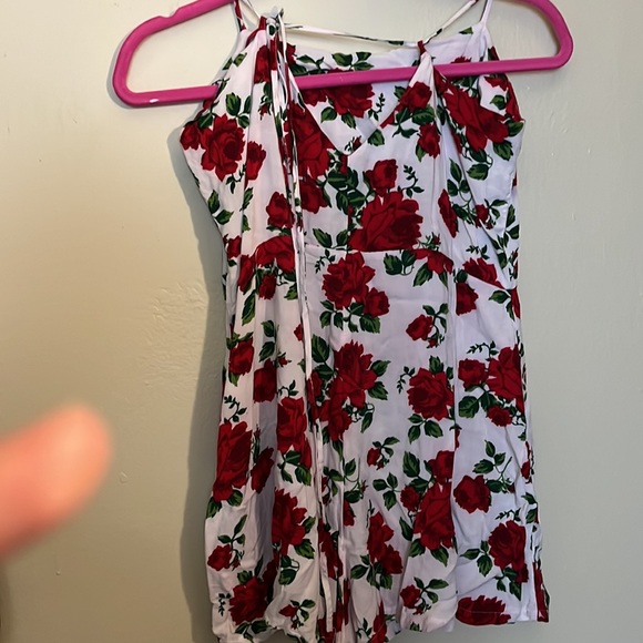 Flower romper - Picture 2 of 2